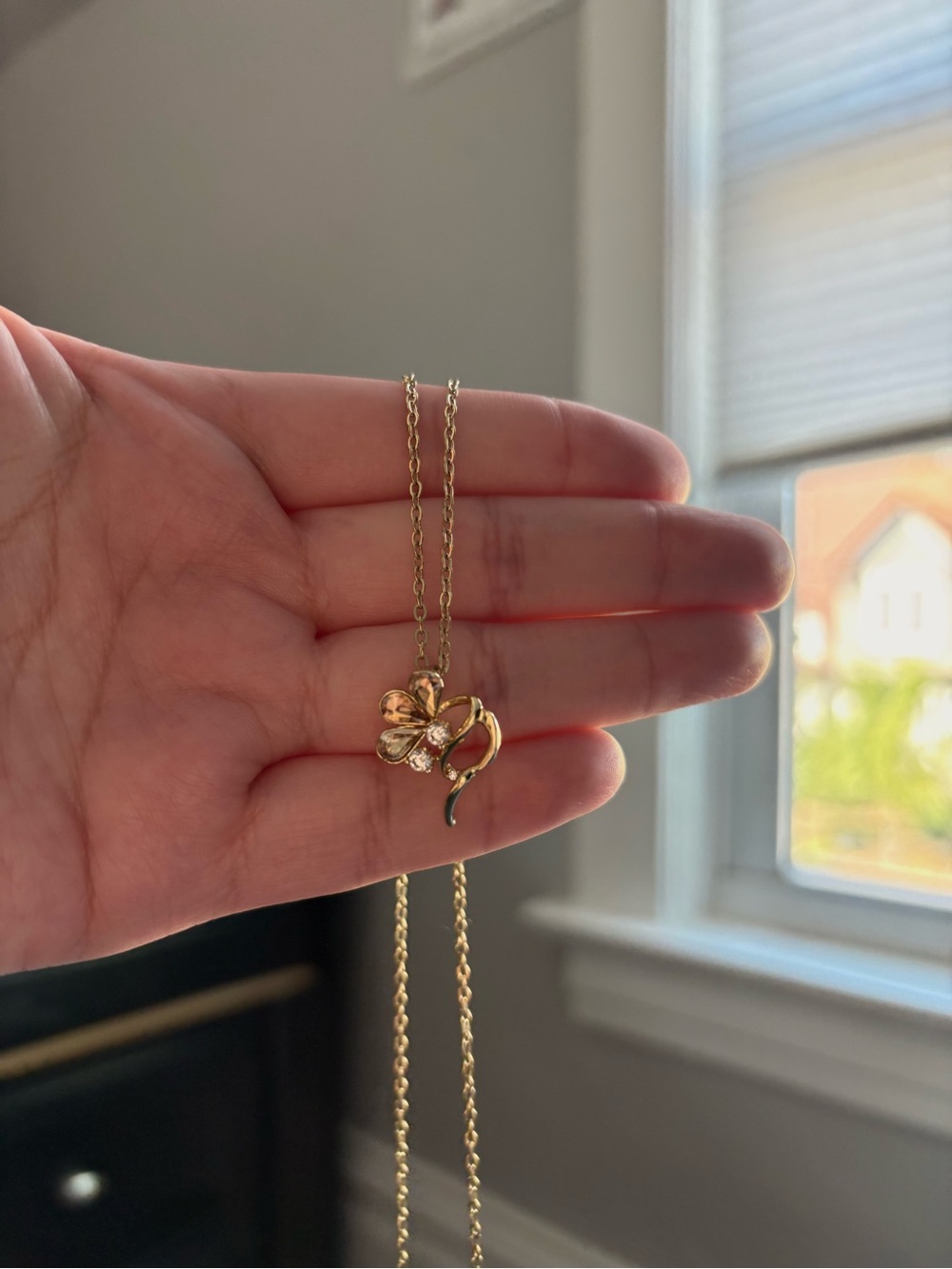 Gold Flower Pendant Necklace - Gold Tone Women’s Jewelry
